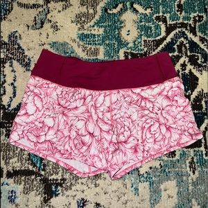 LuluLemon Shorts Size 4 Tall
